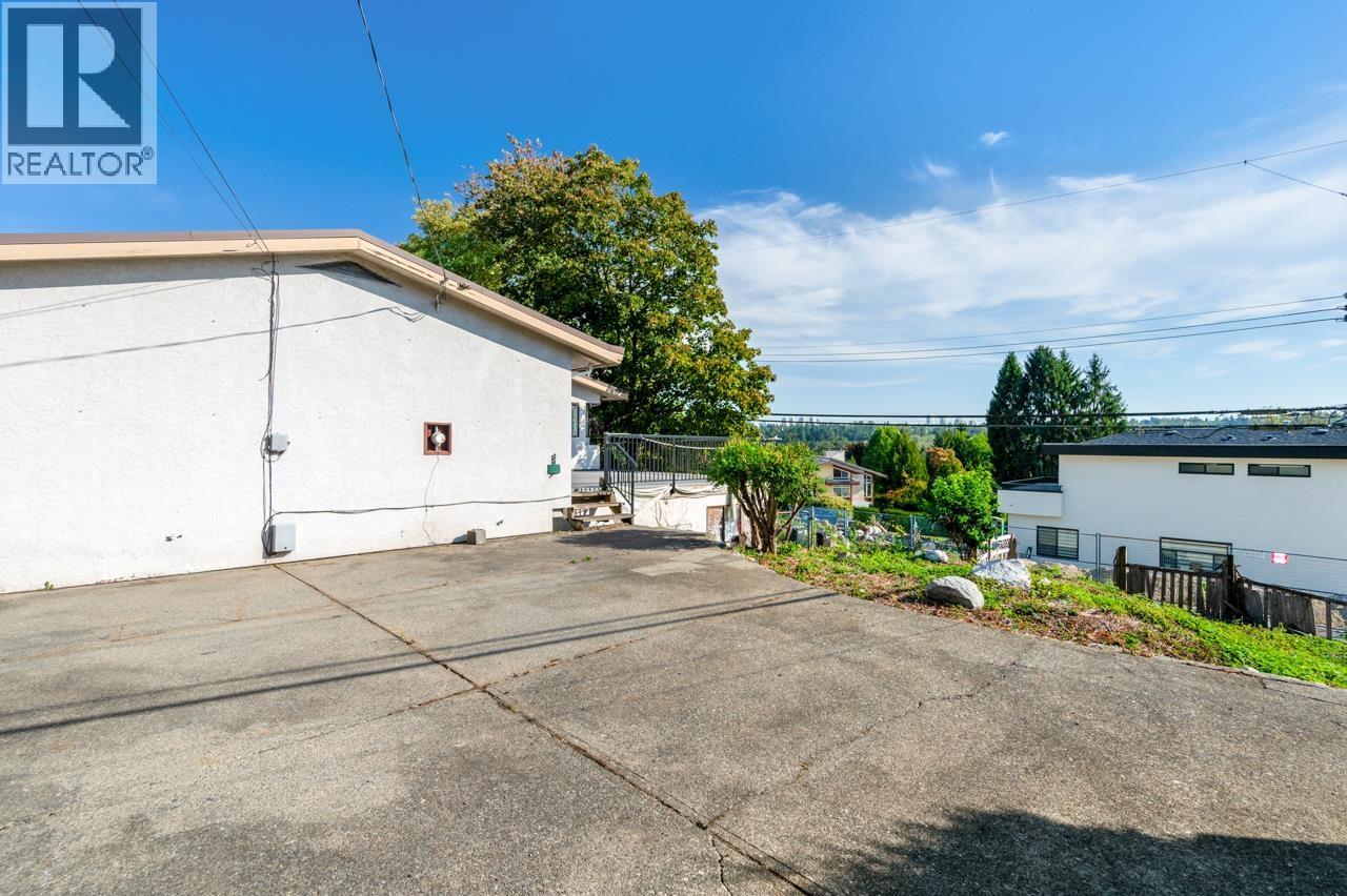 4325 MAHON AVENUE, Burnaby