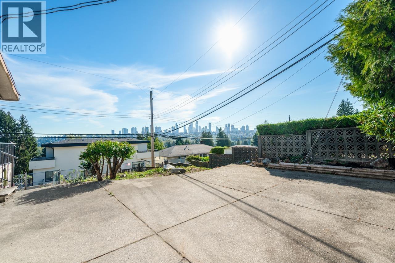 4325 MAHON AVENUE, Burnaby