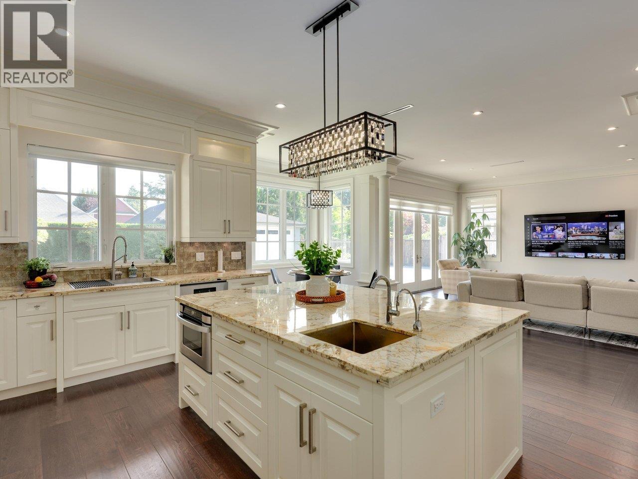 5064 FENTON Drive, Delta