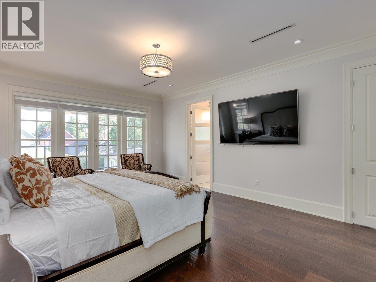 5064 FENTON Drive, Delta