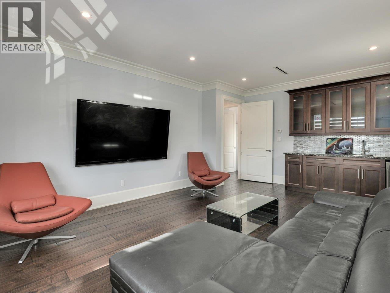 5064 FENTON Drive, Delta