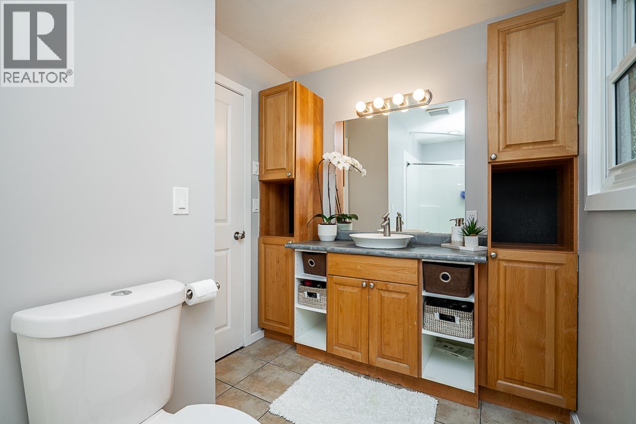 101 COLLEGE PARK WAY, Port Moody