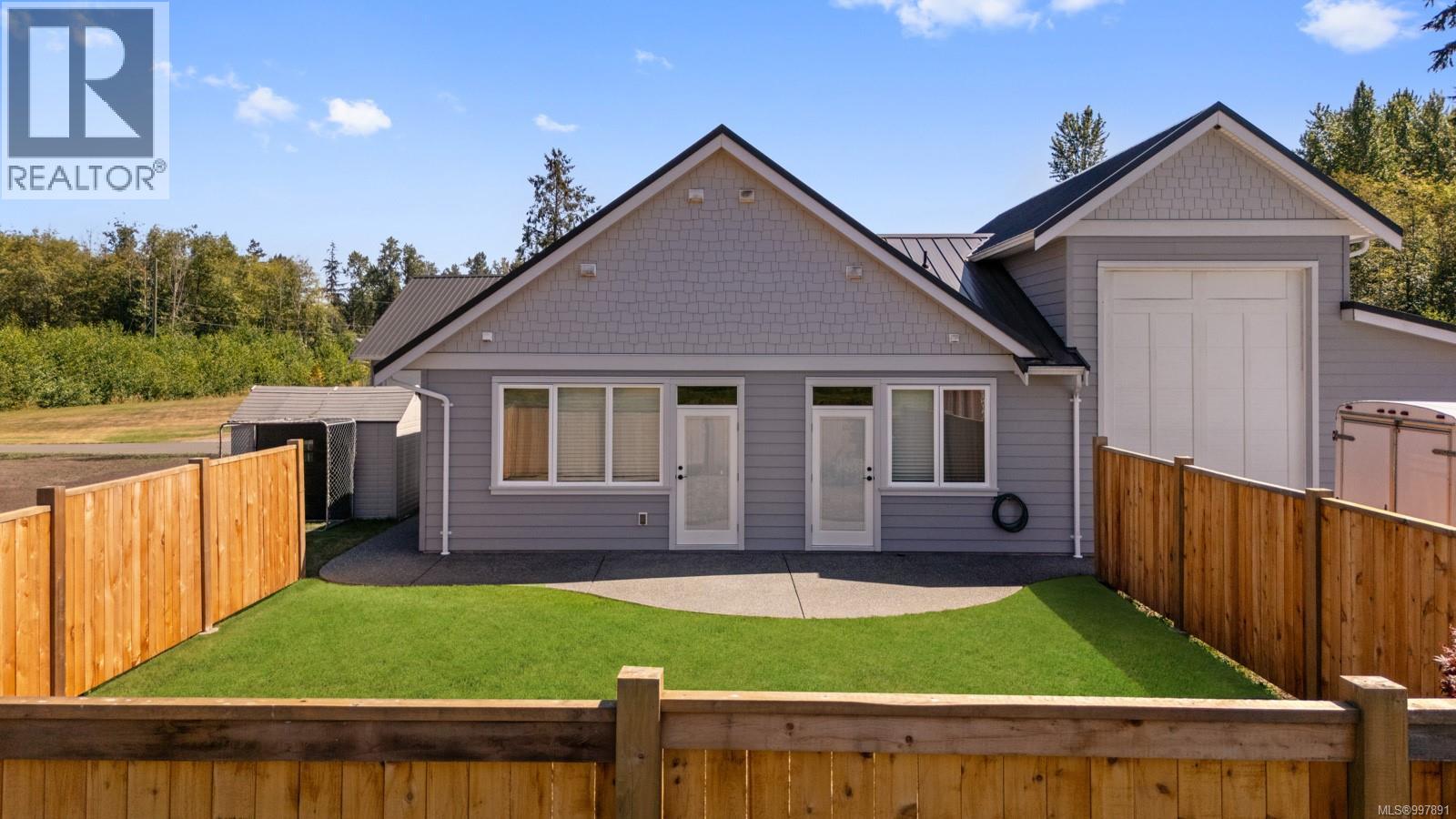 8757/8761 Oyster River Way, Black Creek
