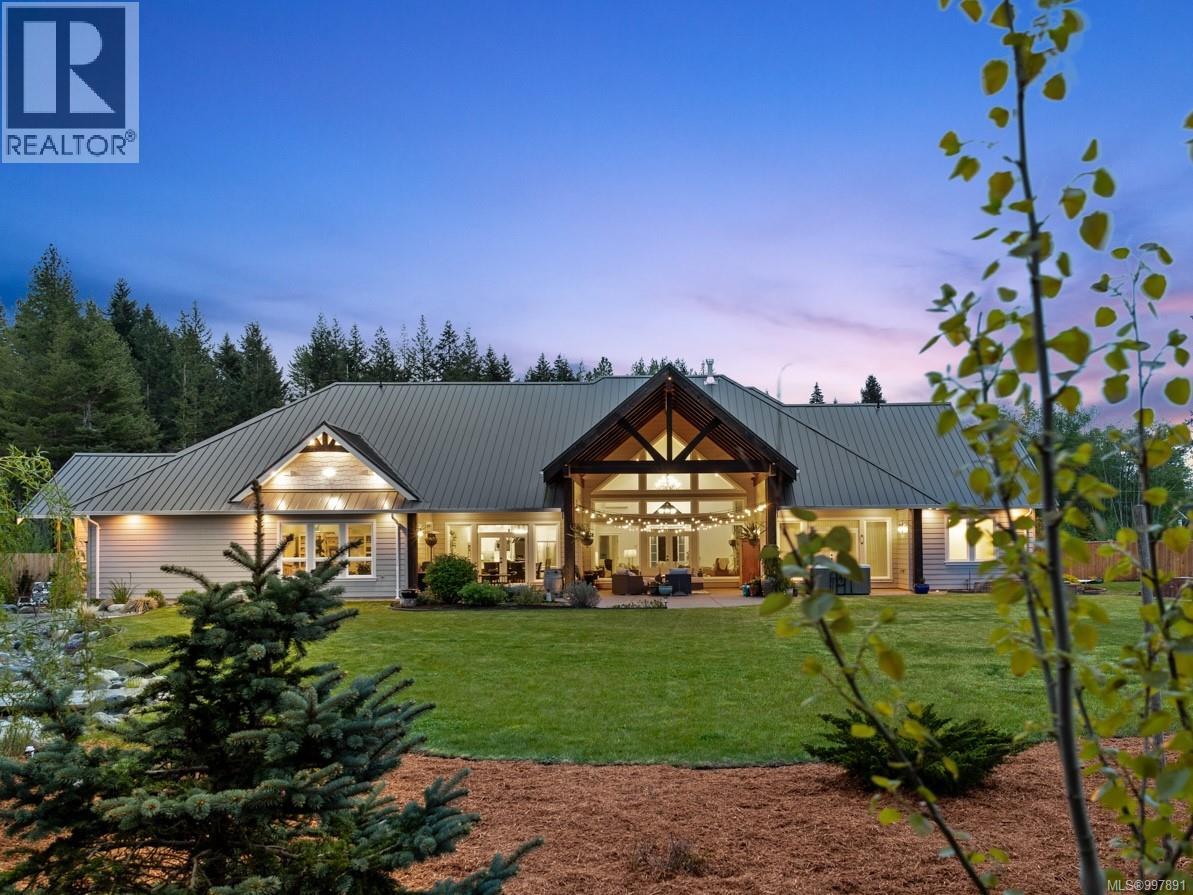 8757/8761 Oyster River Way, Black Creek