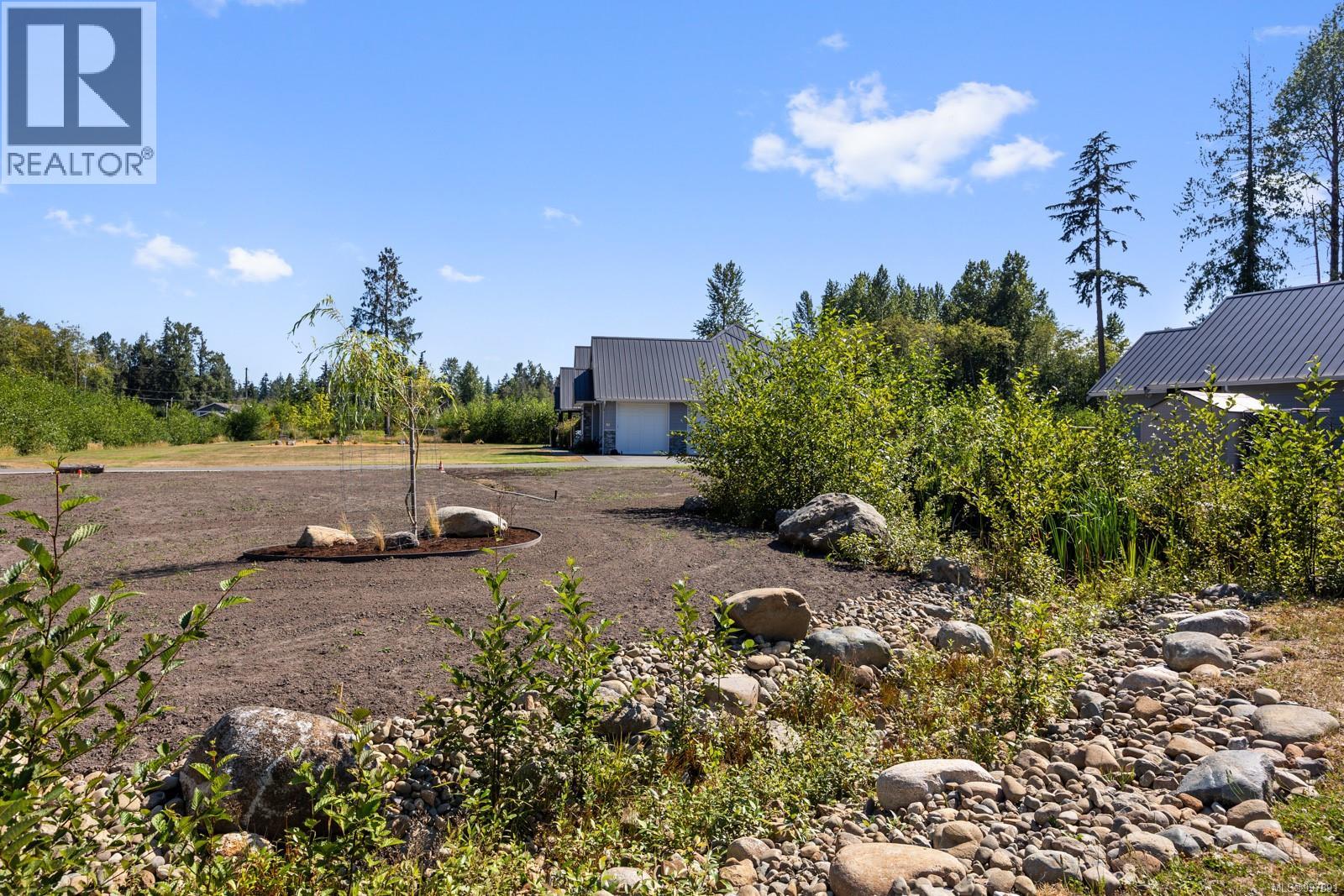 8757/8761 Oyster River Way, Black Creek