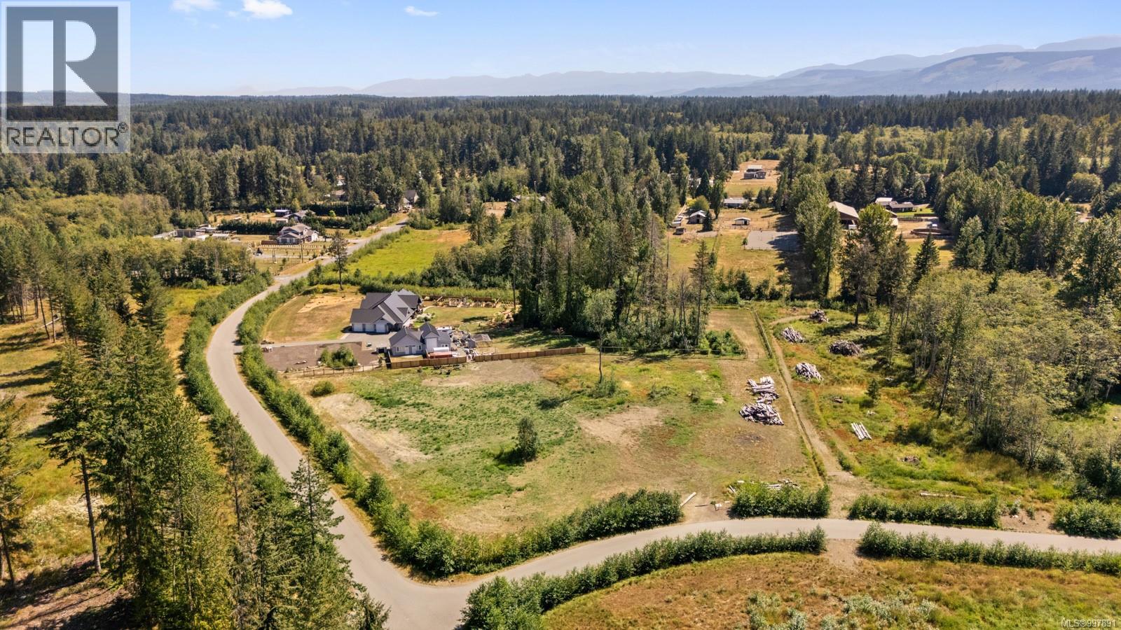 8757/8761 Oyster River Way, Black Creek