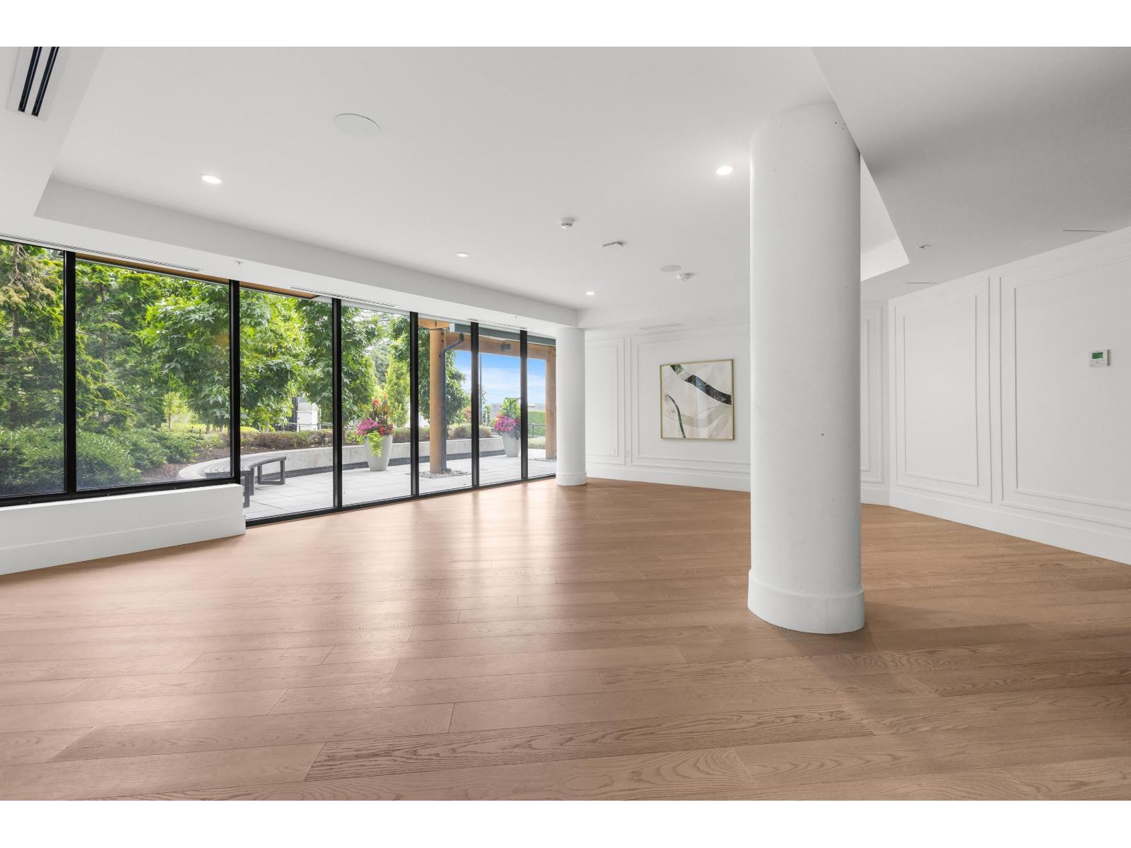 602 14825 THRIFT AVENUE, White Rock