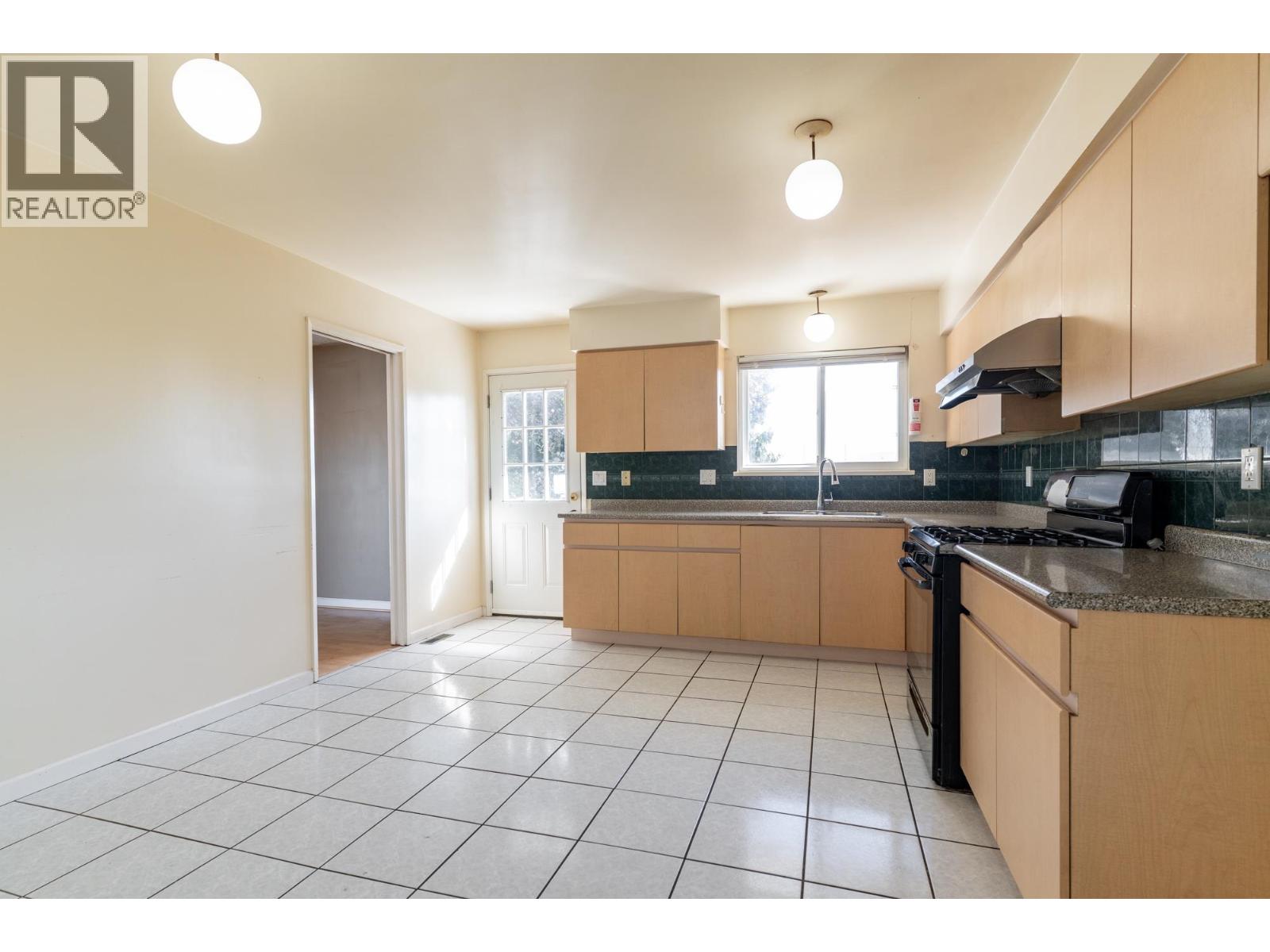 4418 SAVOY Street, Delta