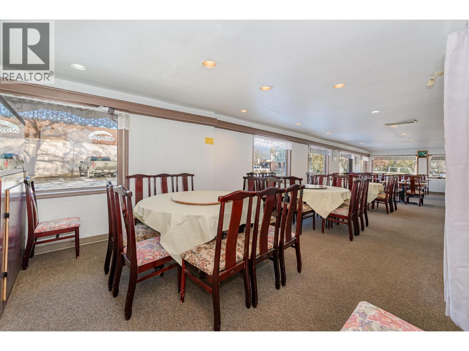  21 & 61 Shuswap Street Northwest, Salmon Arm