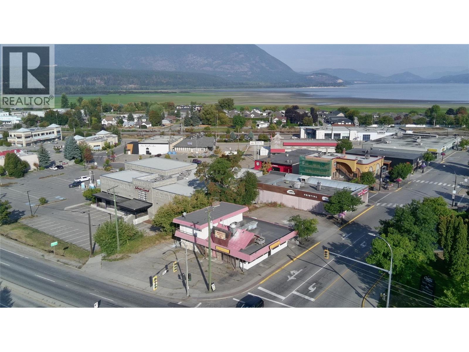  21 & 61 Shuswap Street Northwest, Salmon Arm