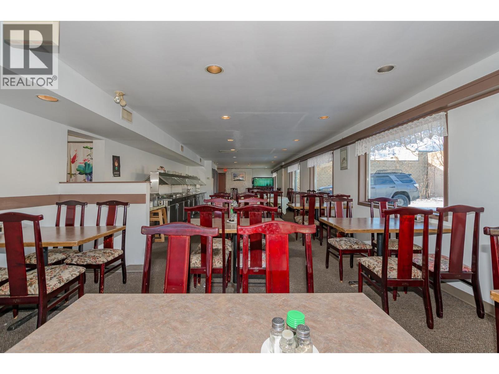  21 & 61 Shuswap Street Northwest, Salmon Arm