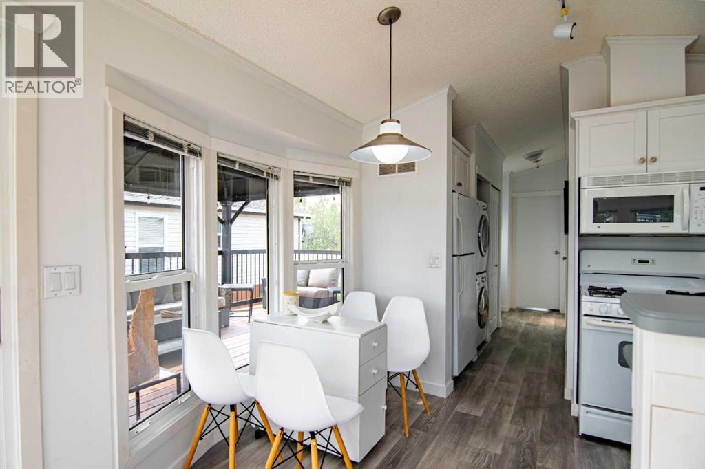 25074 South Pine Lake Road, Rural Red Deer County