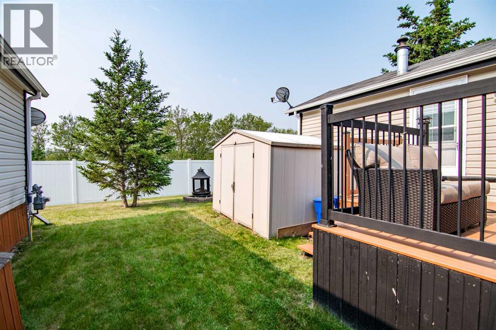 25074 South Pine Lake Road, Rural Red Deer County