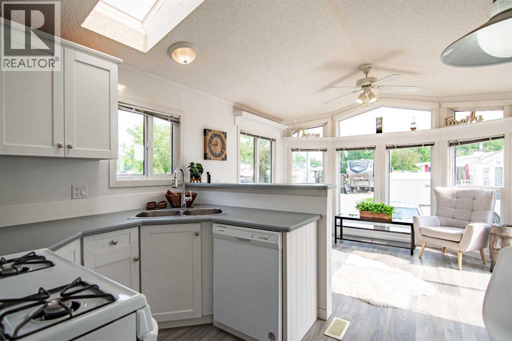 25074 South Pine Lake Road, Rural Red Deer County
