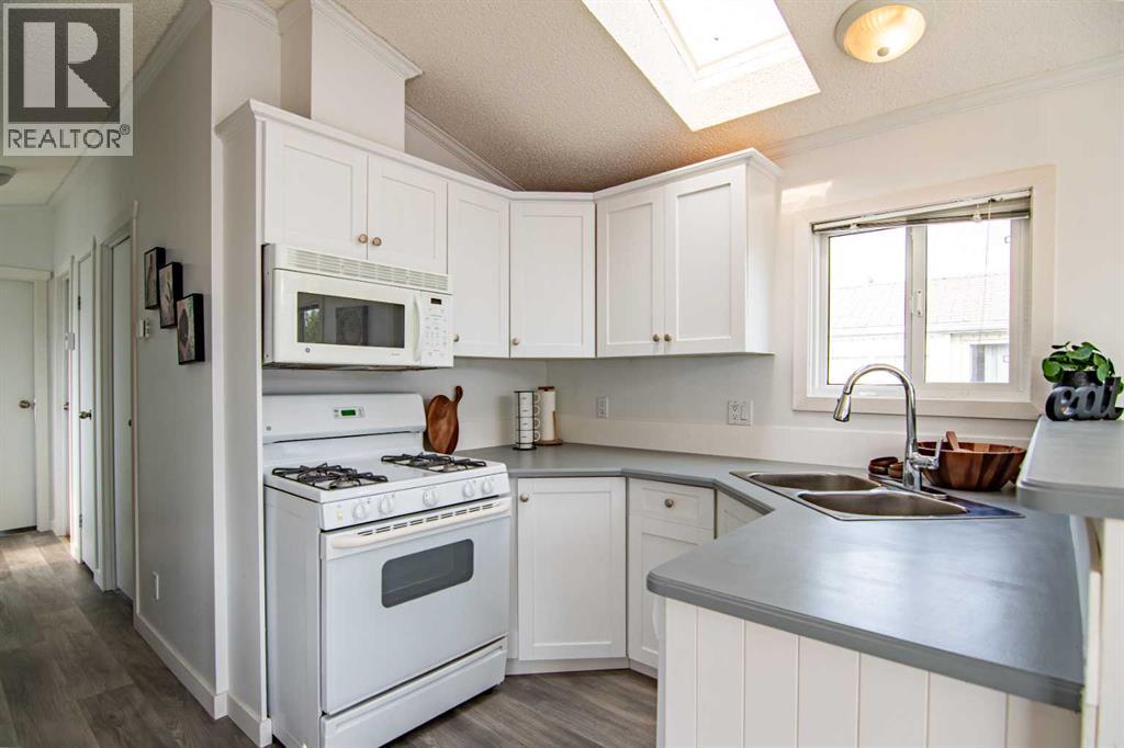 25074 South Pine Lake Road, Rural Red Deer County