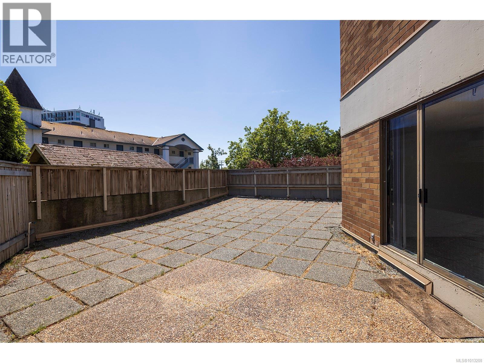 114 225 Belleville Street, Victoria