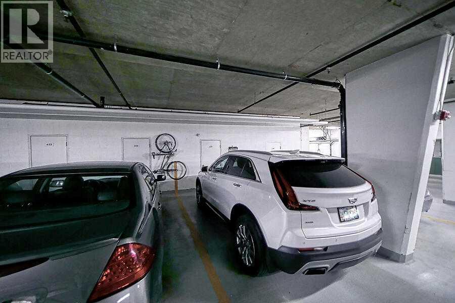 1233, 151 Country Village Road NE, Calgary, Alberta