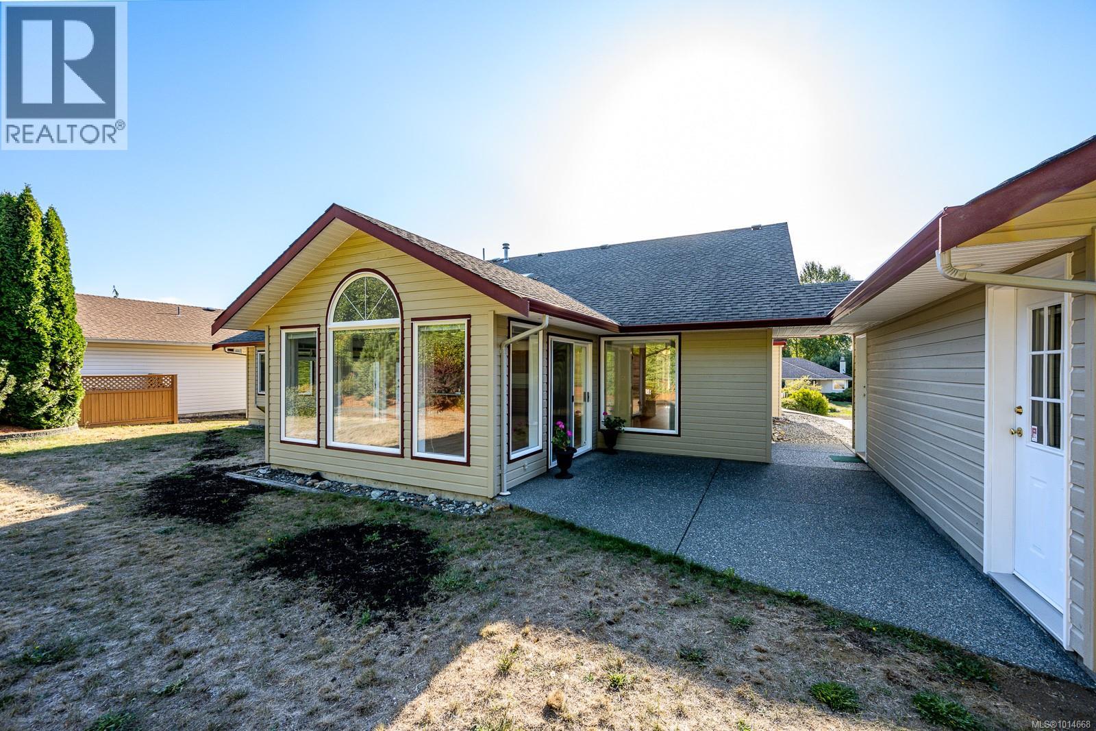 1582 Mallard Dr, Courtenay