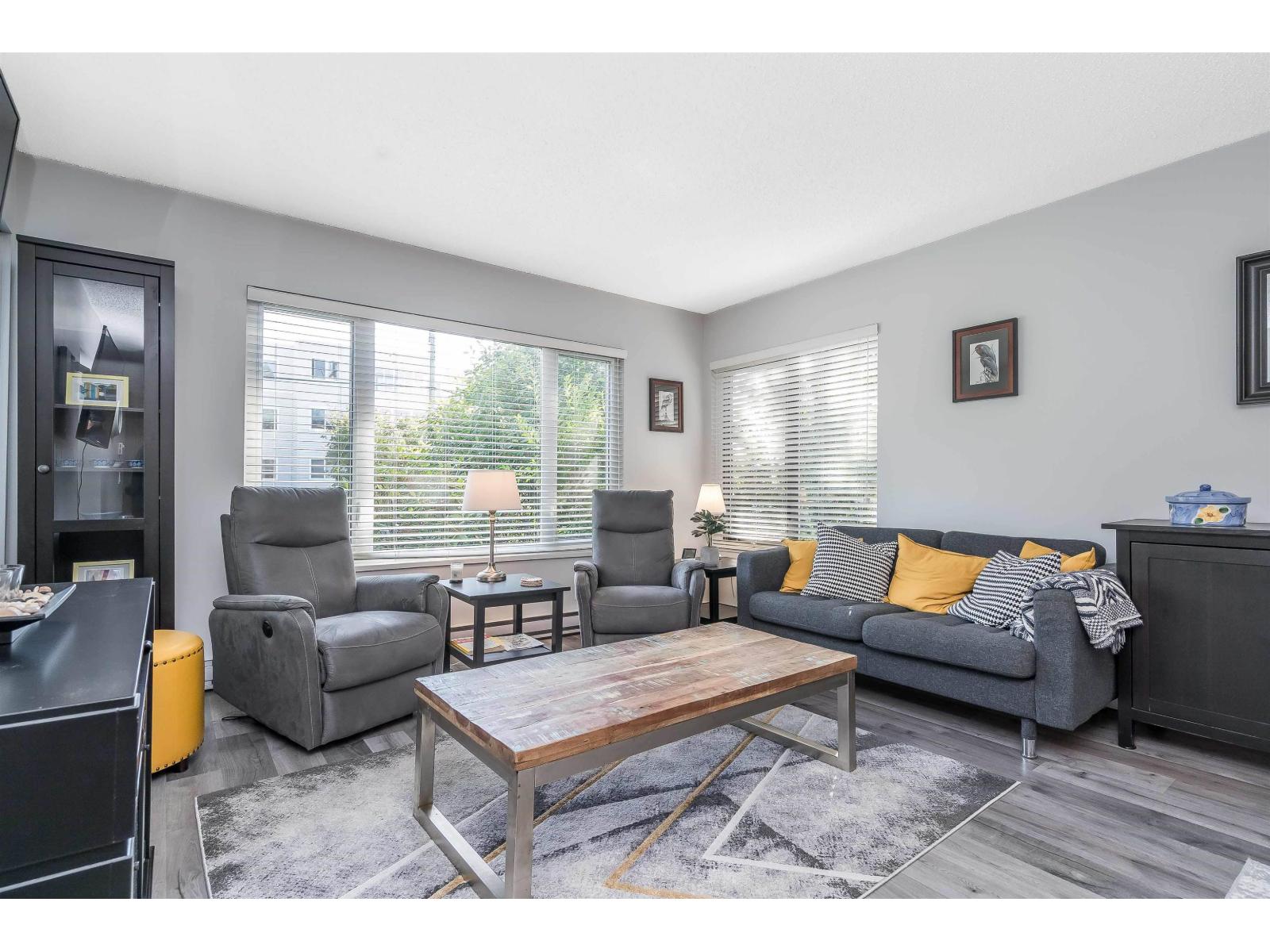 110 1355 WINTER STREET, White Rock