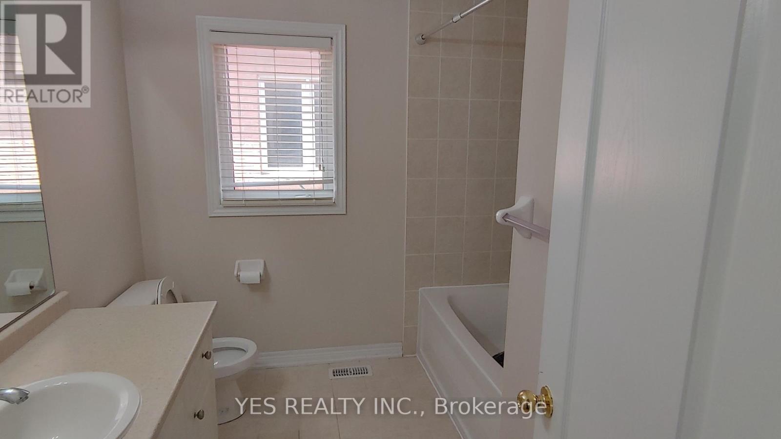 Single Family House for Sale in  NEW HAMPSHIRE COURT Brampton (Westgate) 