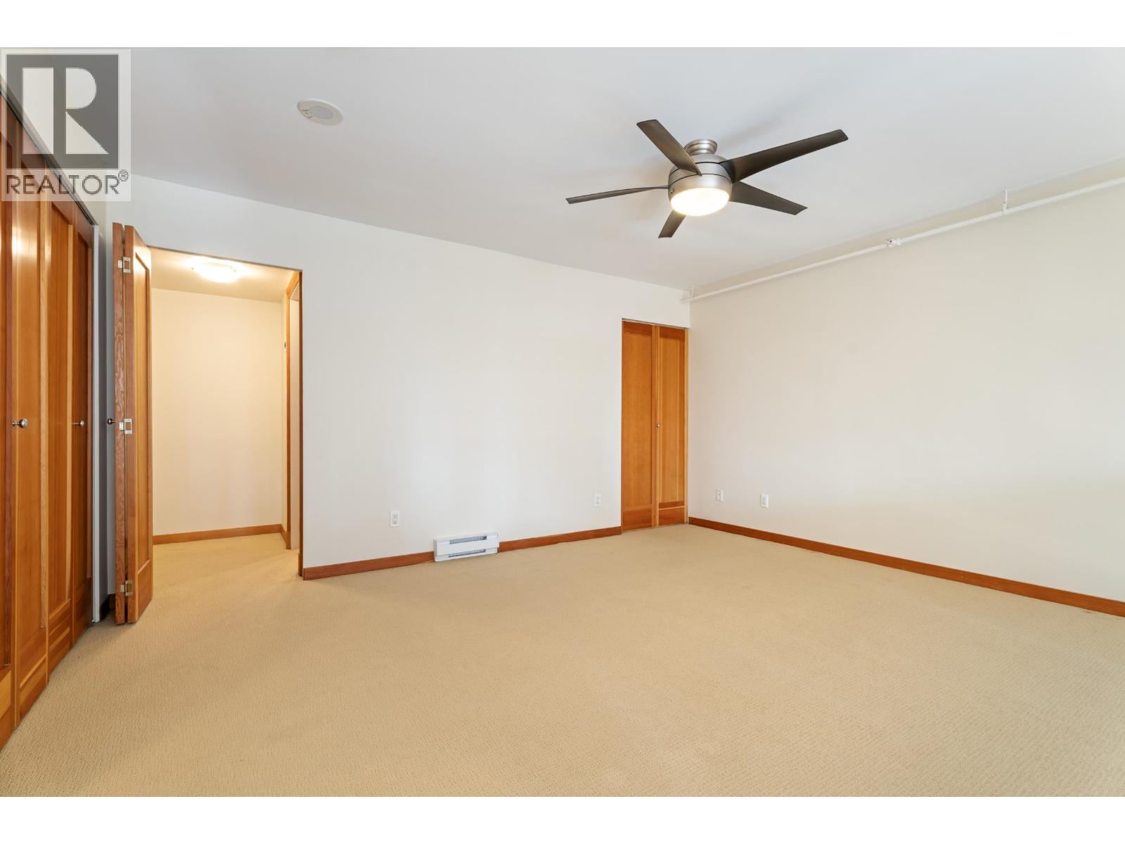 201 10 RENAISSANCE SQUARE, New Westminster