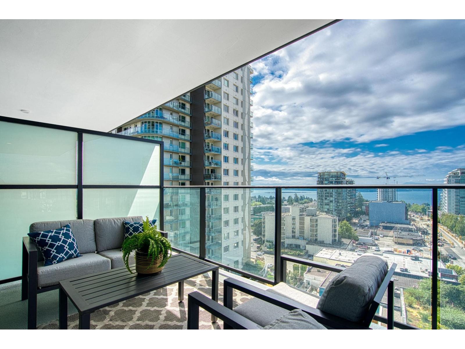 1108 1588 JOHNSTON ROAD, White Rock