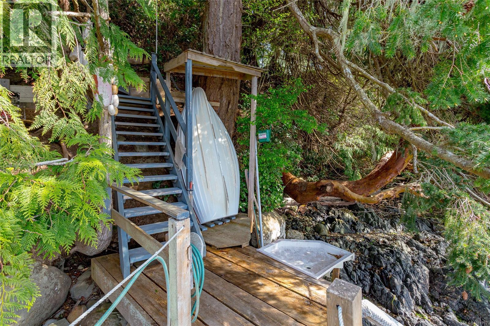 6510 Thornett Rd, Sooke
