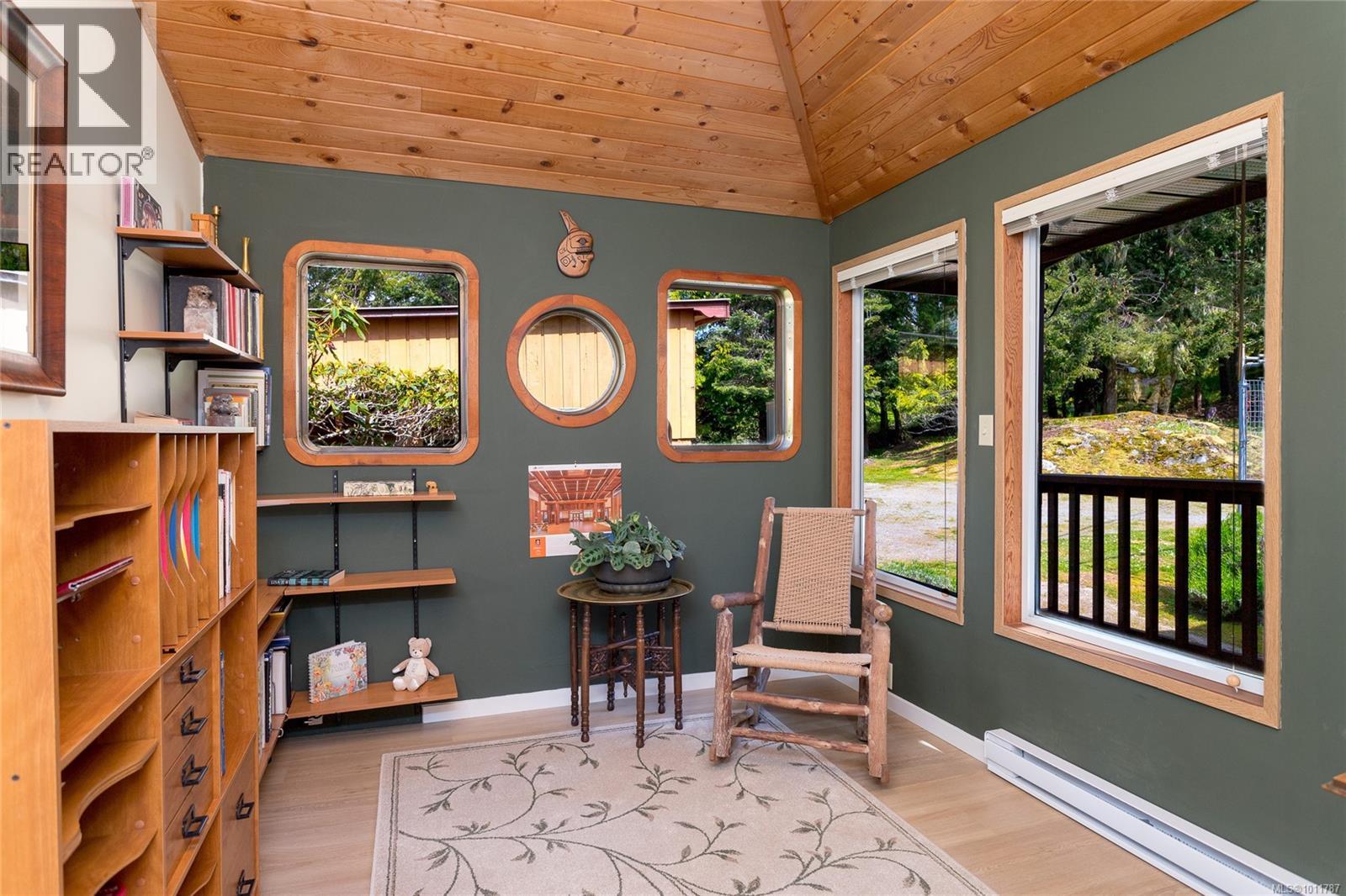 6510 Thornett Rd, Sooke