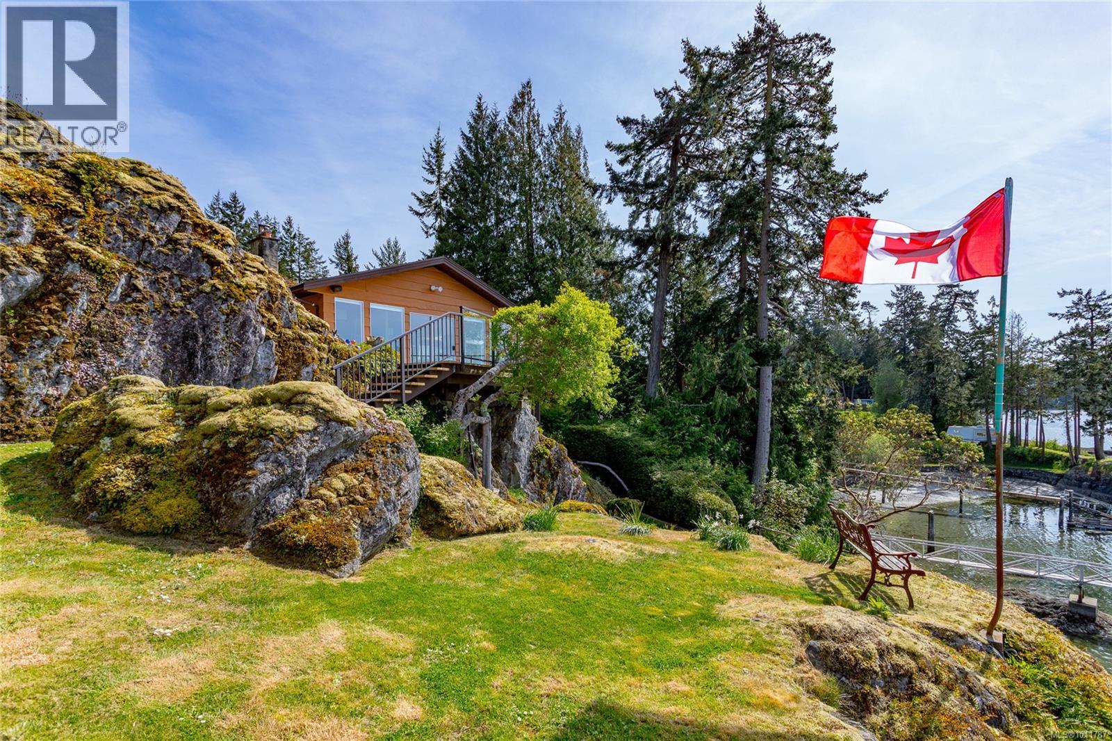 6510 Thornett Rd, Sooke