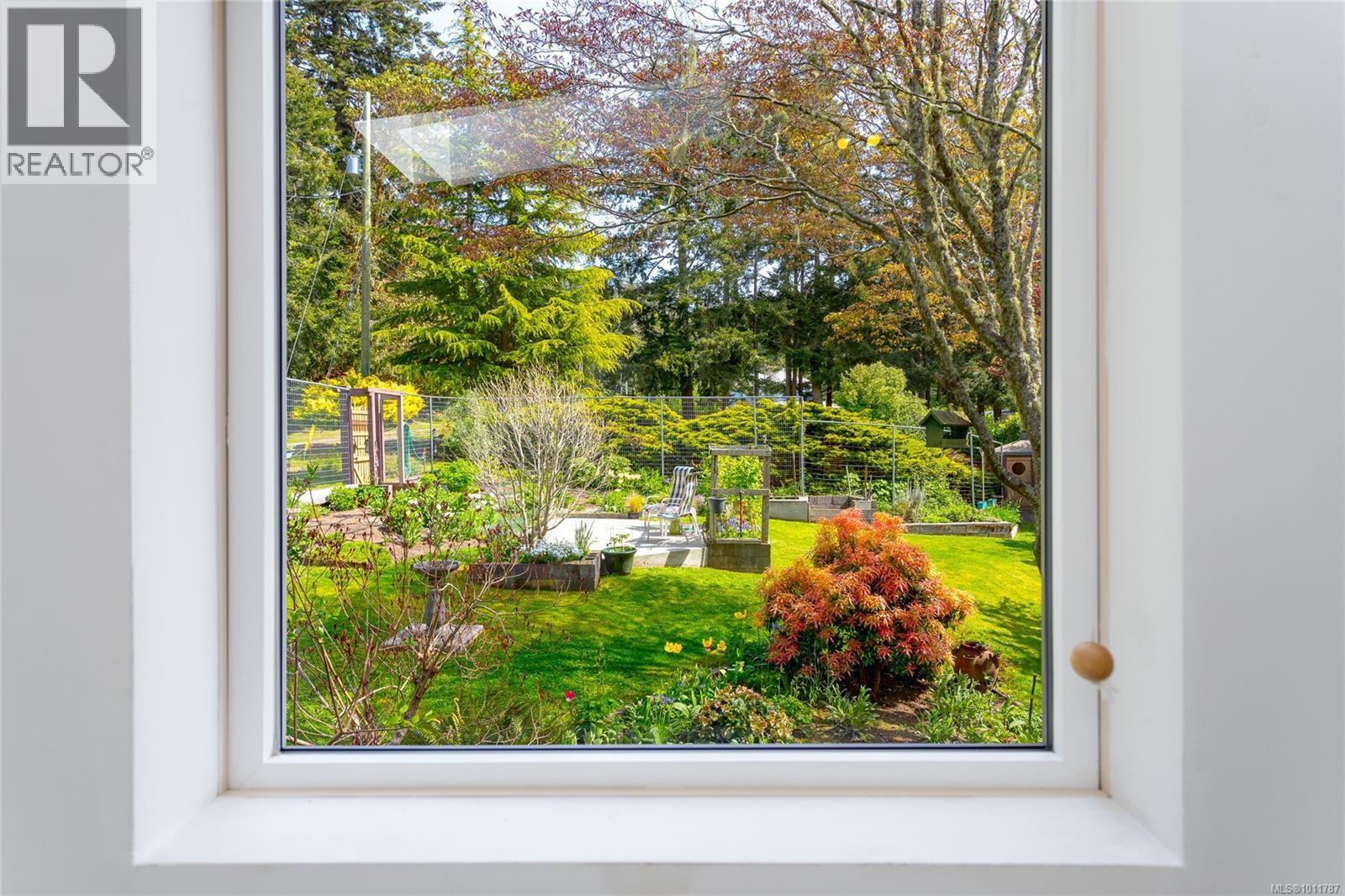 6510 Thornett Rd, Sooke