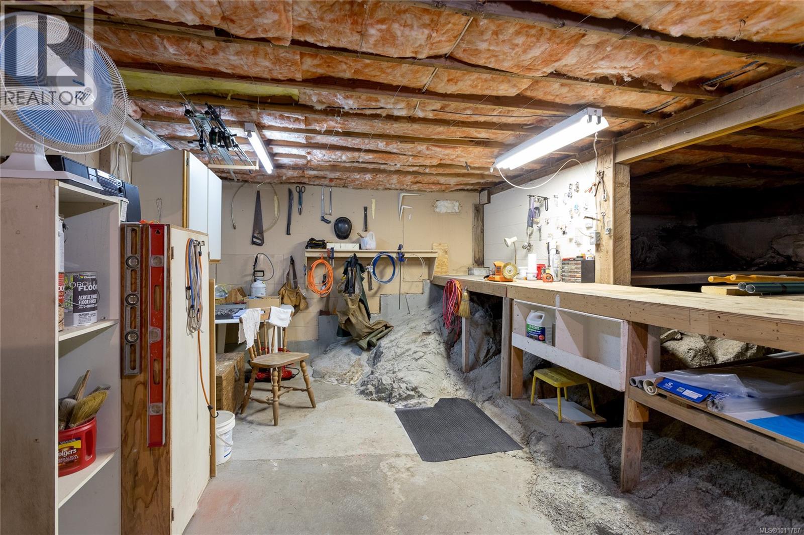 6510 Thornett Rd, Sooke