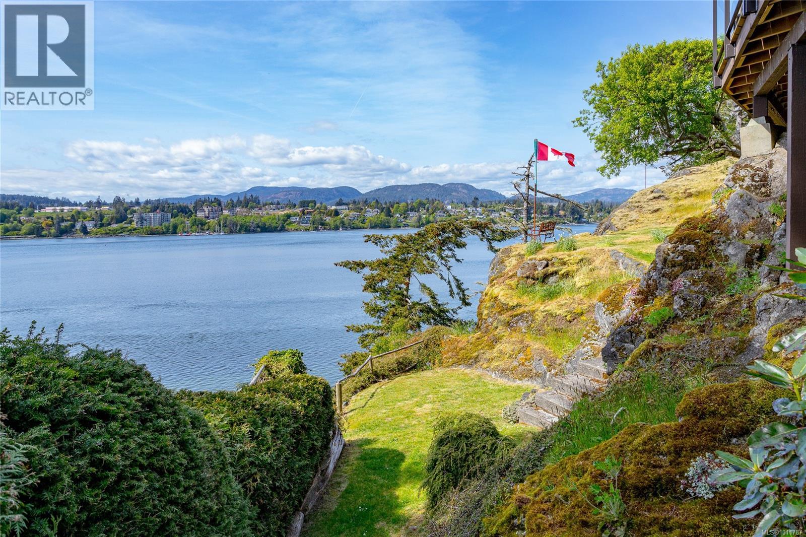 6510 Thornett Rd, Sooke