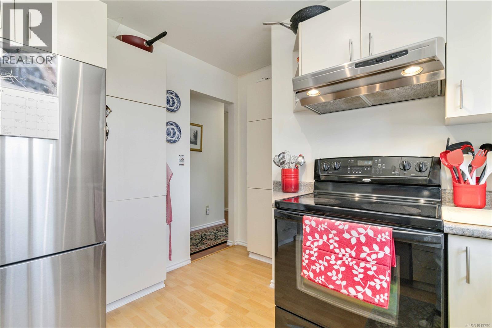  1385 Clun Place, Sooke