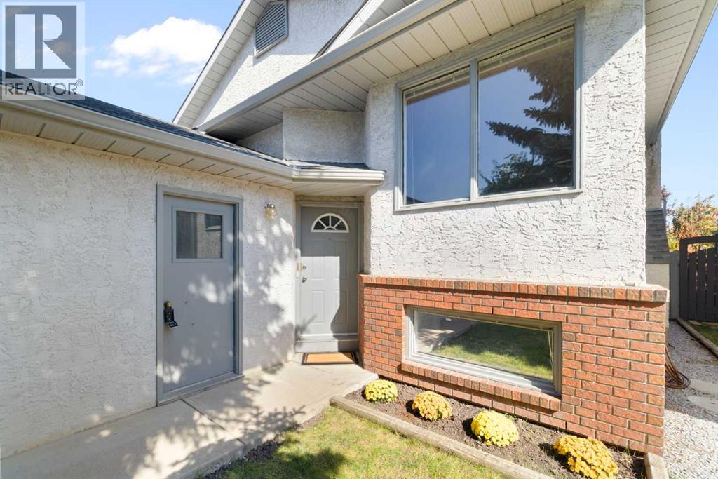 Single Family House Bi-level for Sale in  Millrise Close SW Millrise Calgary 
