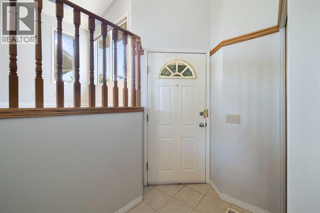 Single Family House Bi-level for Sale in  Millrise Close SW Millrise Calgary 