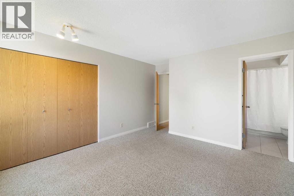 Single Family House Bi-level for Sale in  Millrise Close SW Millrise Calgary 