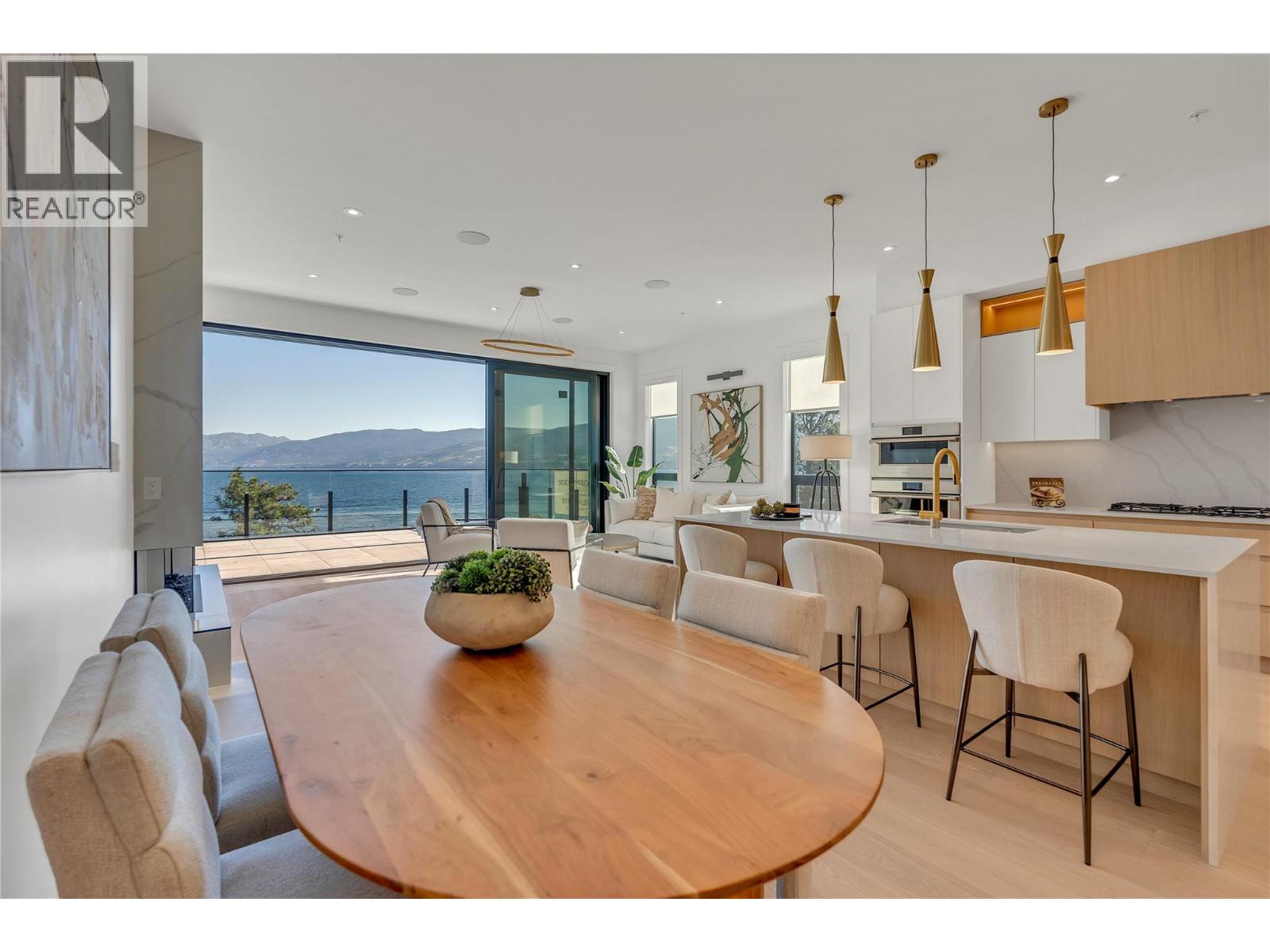 #401-602 Lakeshore Drive, Penticton