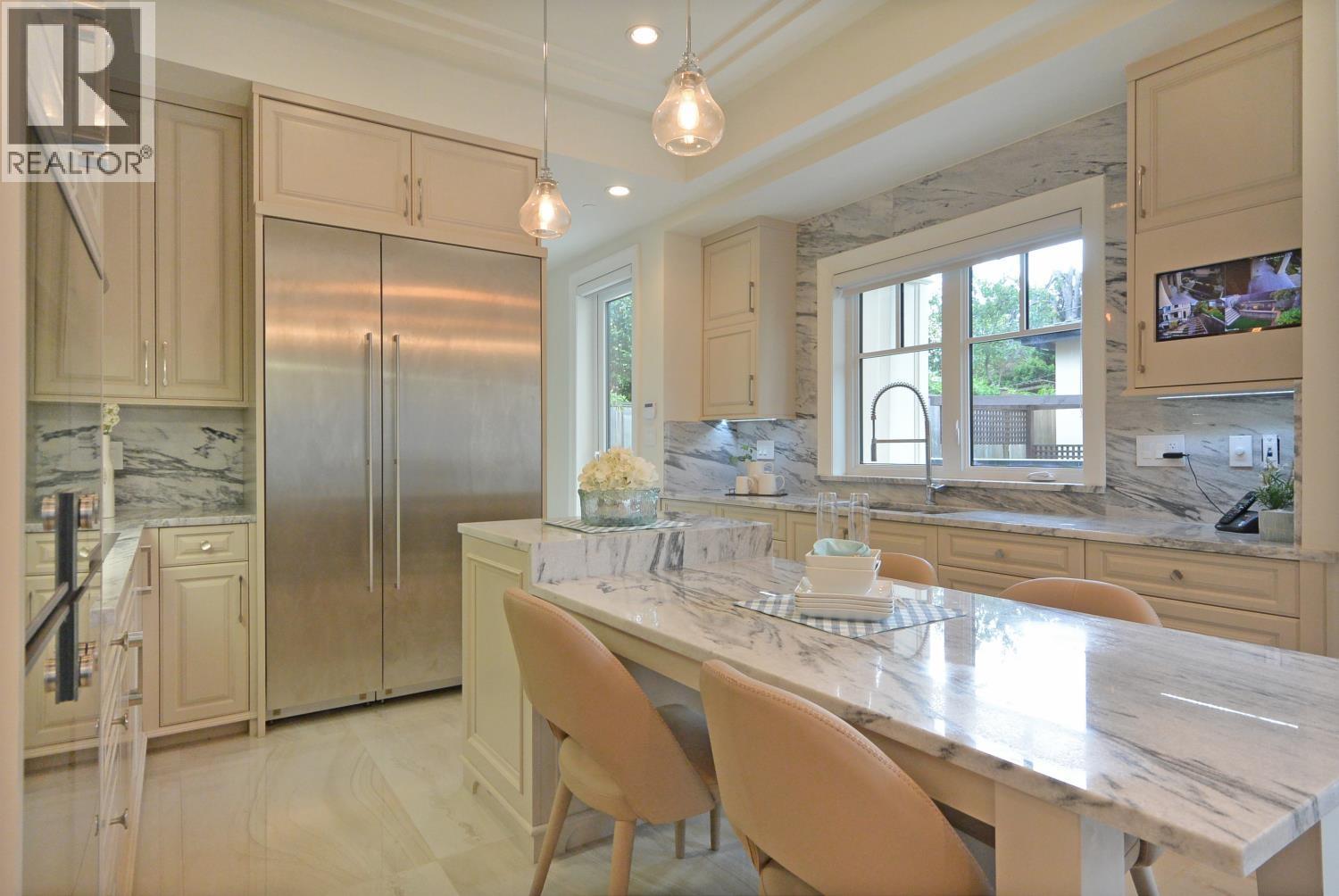 2930 W 29TH AVENUE, Vancouver