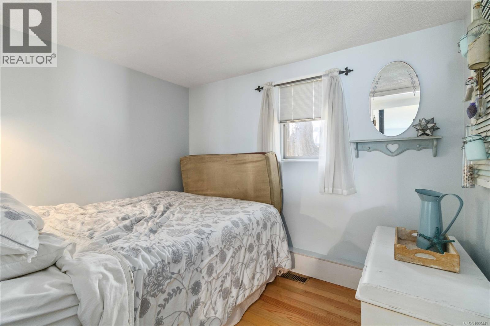 10 8177 West Coast Road, Sooke