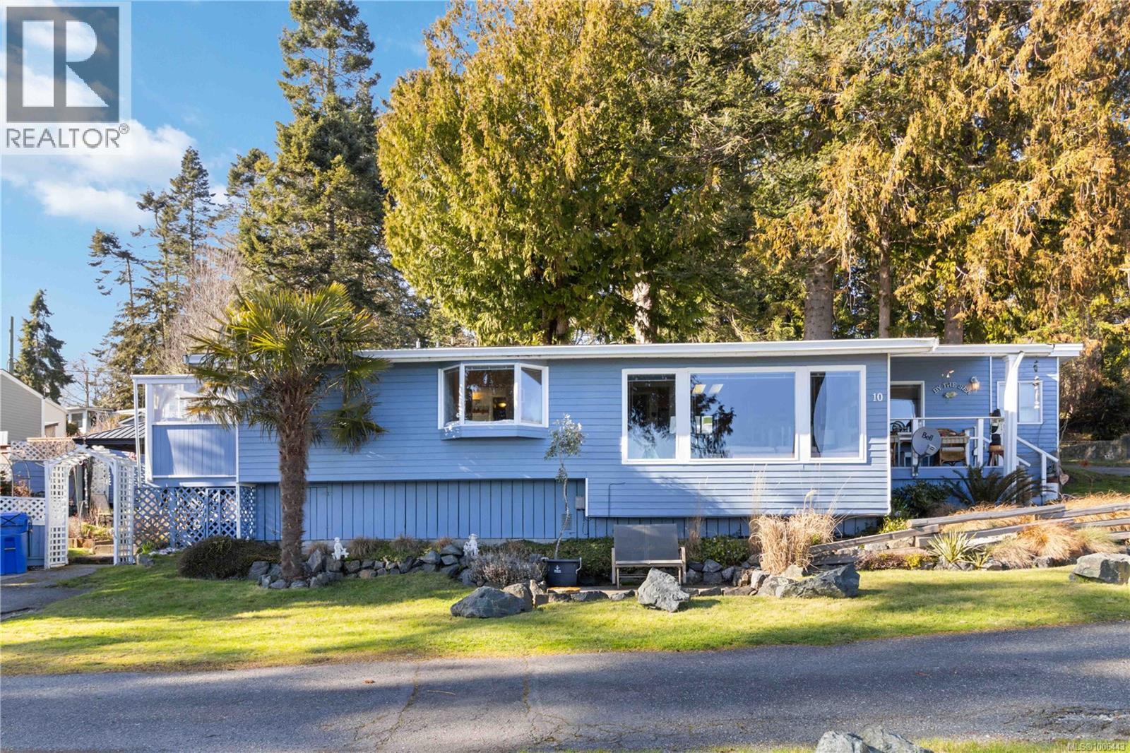 10 8177 West Coast Road, Sooke