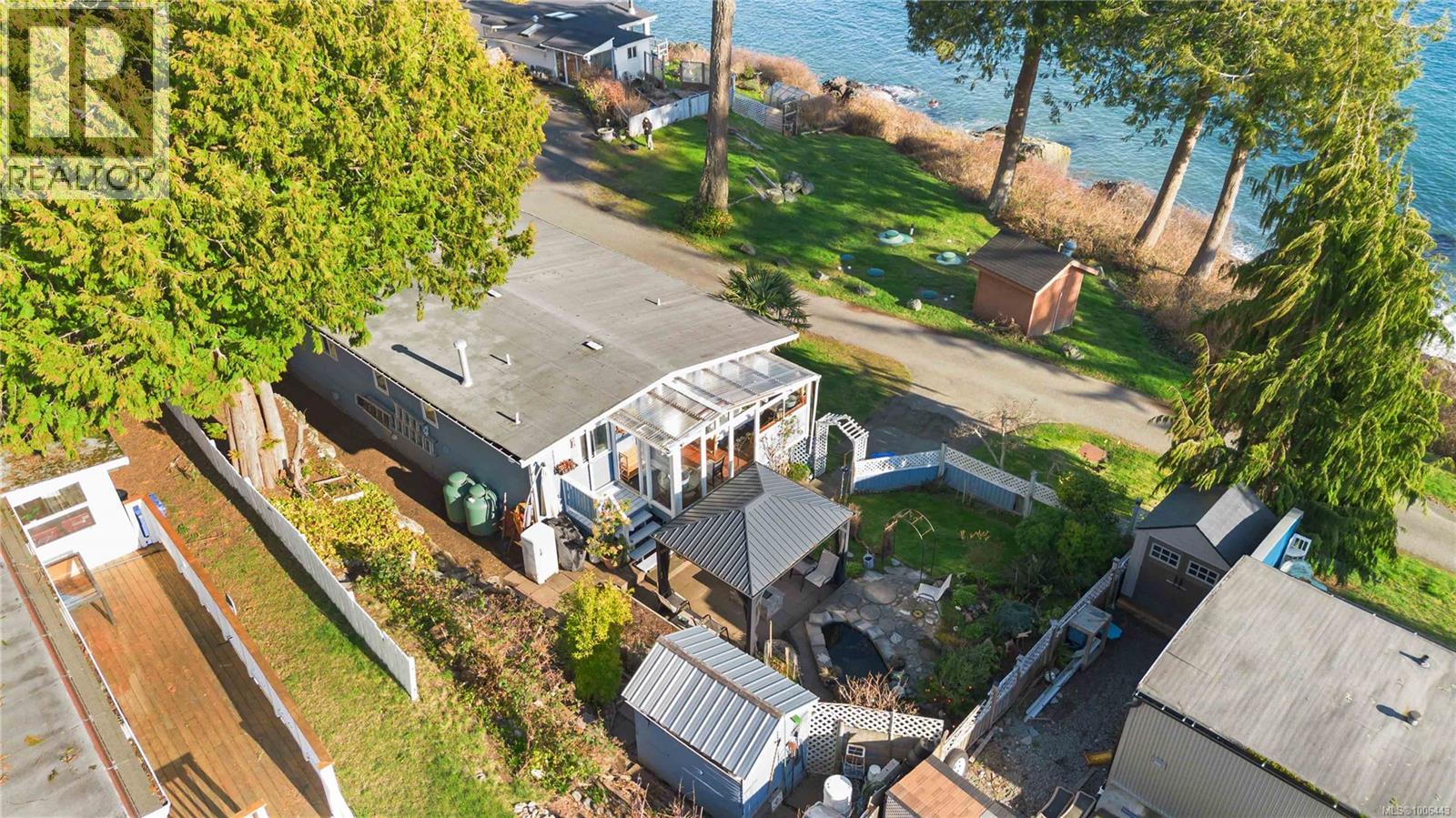 10 8177 West Coast Road, Sooke