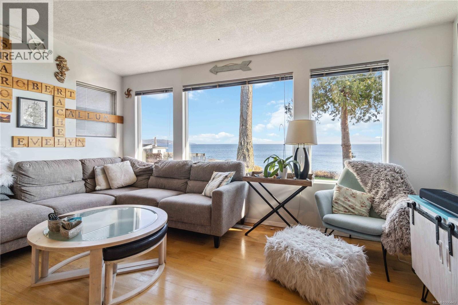 10 8177 West Coast Road, Sooke