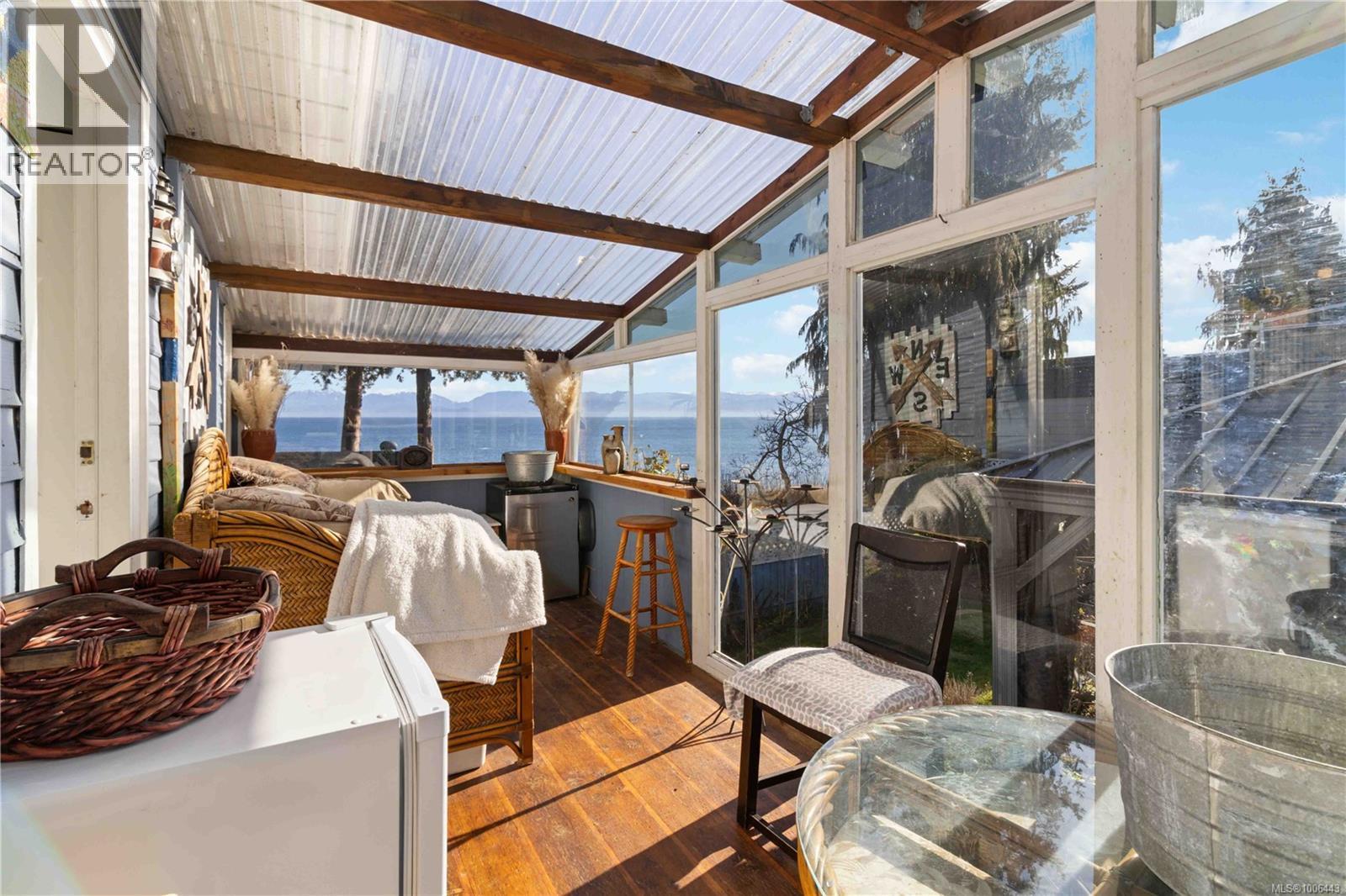 10 8177 West Coast Road, Sooke