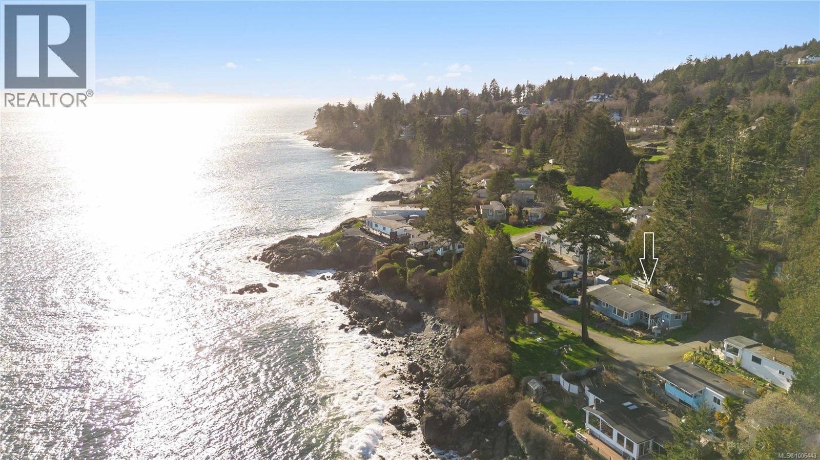 10 8177 West Coast Road, Sooke