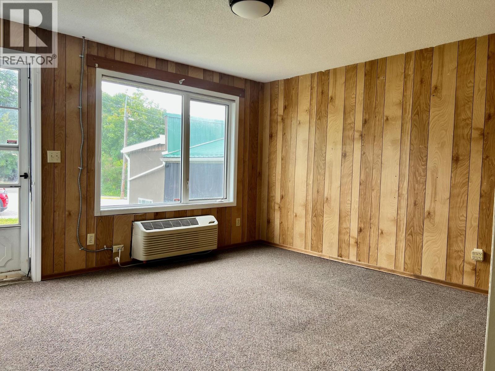 141 15th Avenue N, Creston