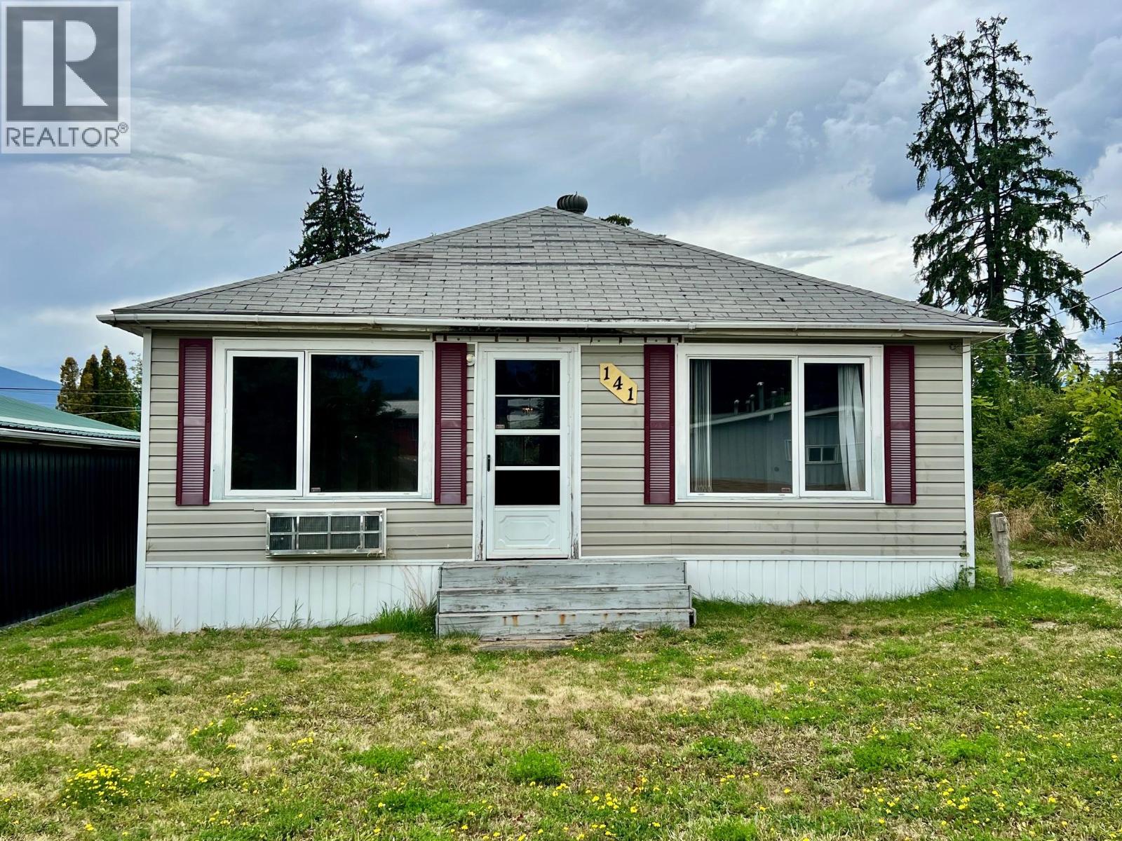 141 15th Avenue N, Creston