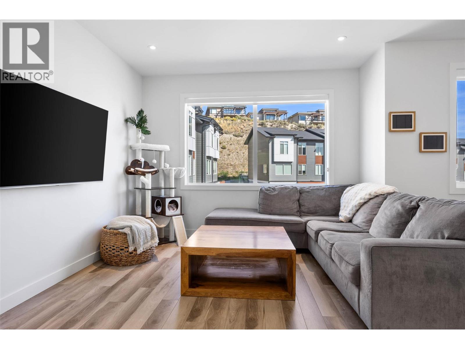 107 RIVER GATE Drive, Kamloops