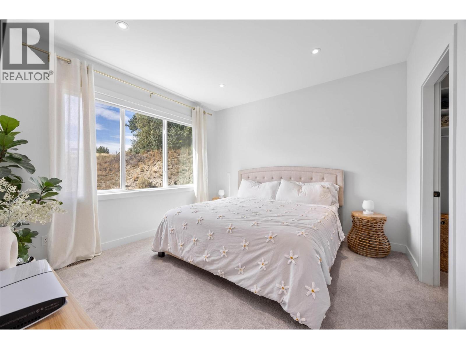 107 RIVER GATE Drive, Kamloops