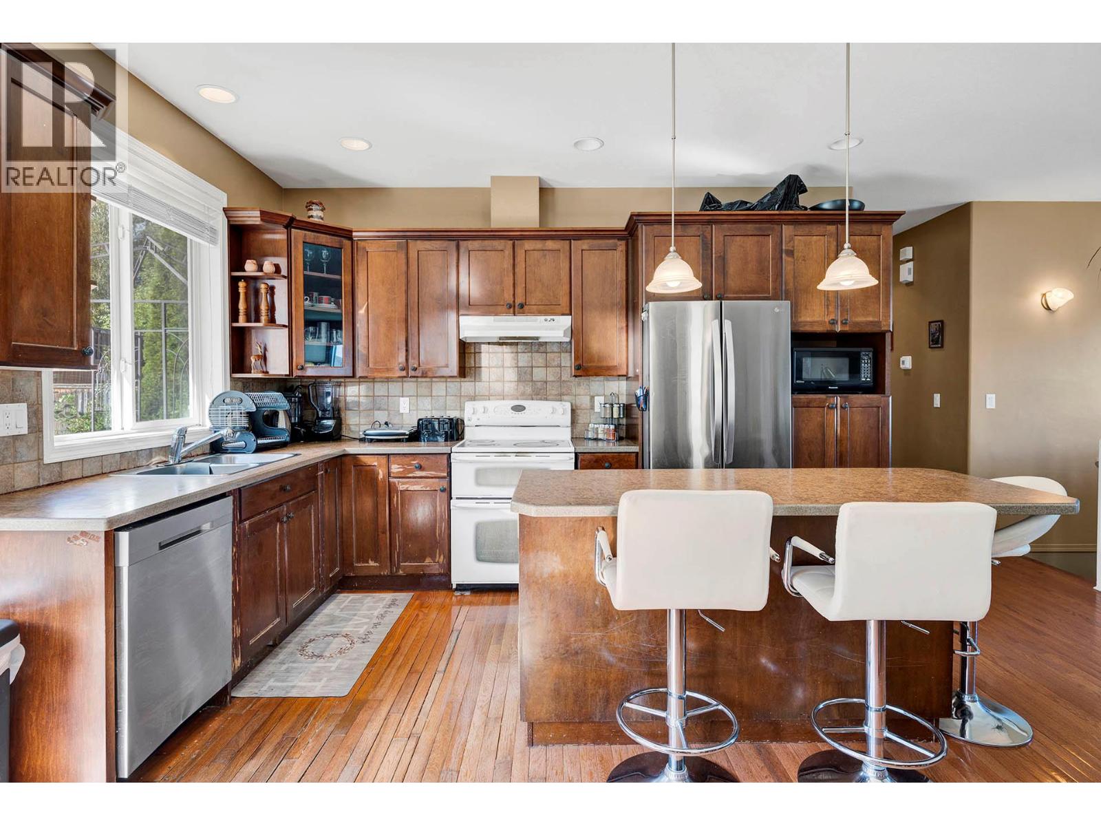 2575 BENTALL Drive, Kamloops