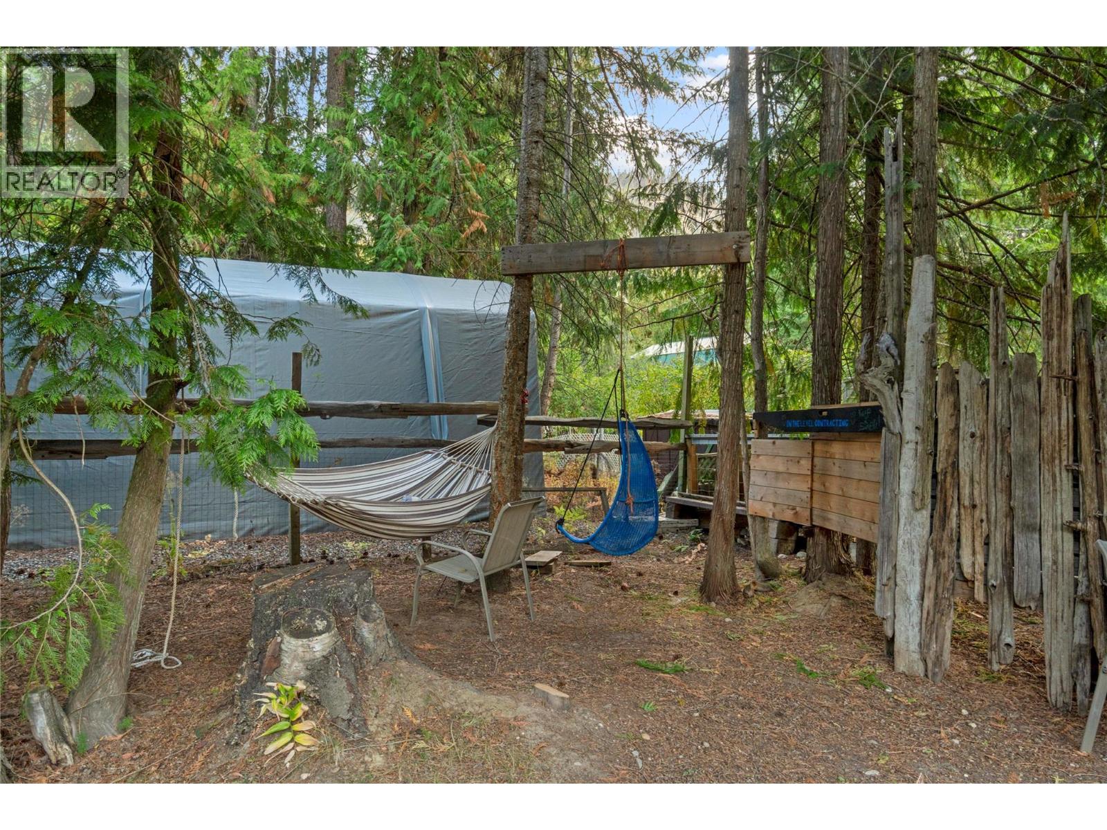  4061 Santa Road, Scotch Creek